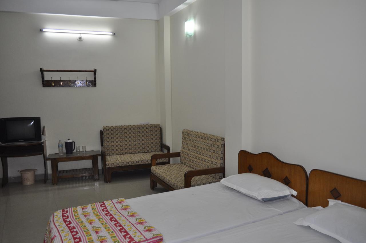 אויאיין Hotel Pleasure Landmark מראה חיצוני תמונה